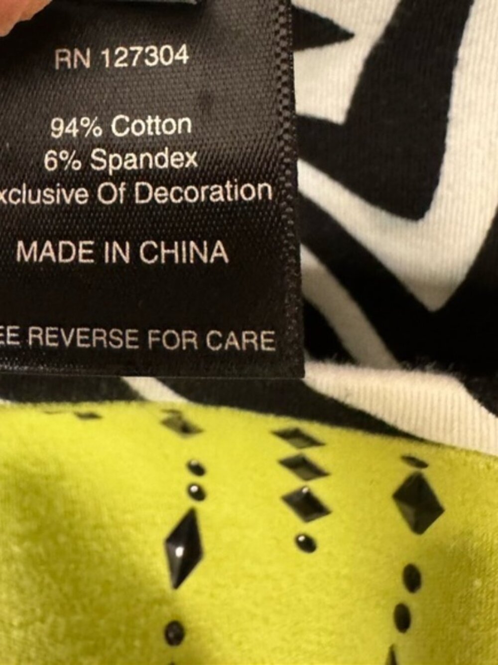 Vincente Lime Green Embellished Top S Black White Trim 3/4 Sleeve - Picture 9 of 11